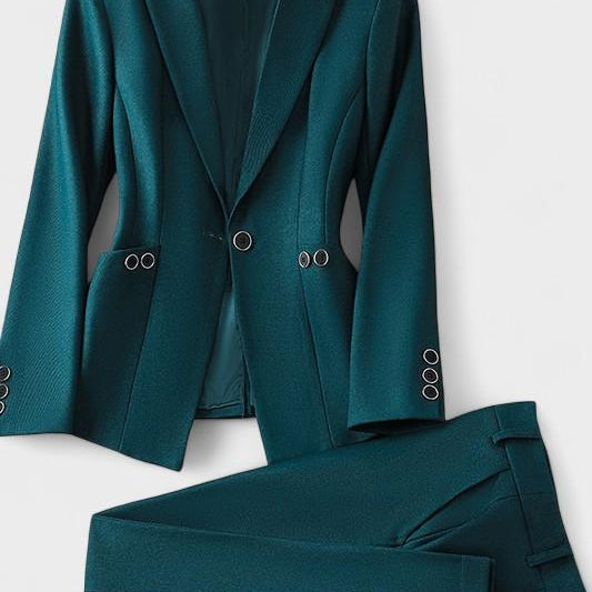 Camille | Set