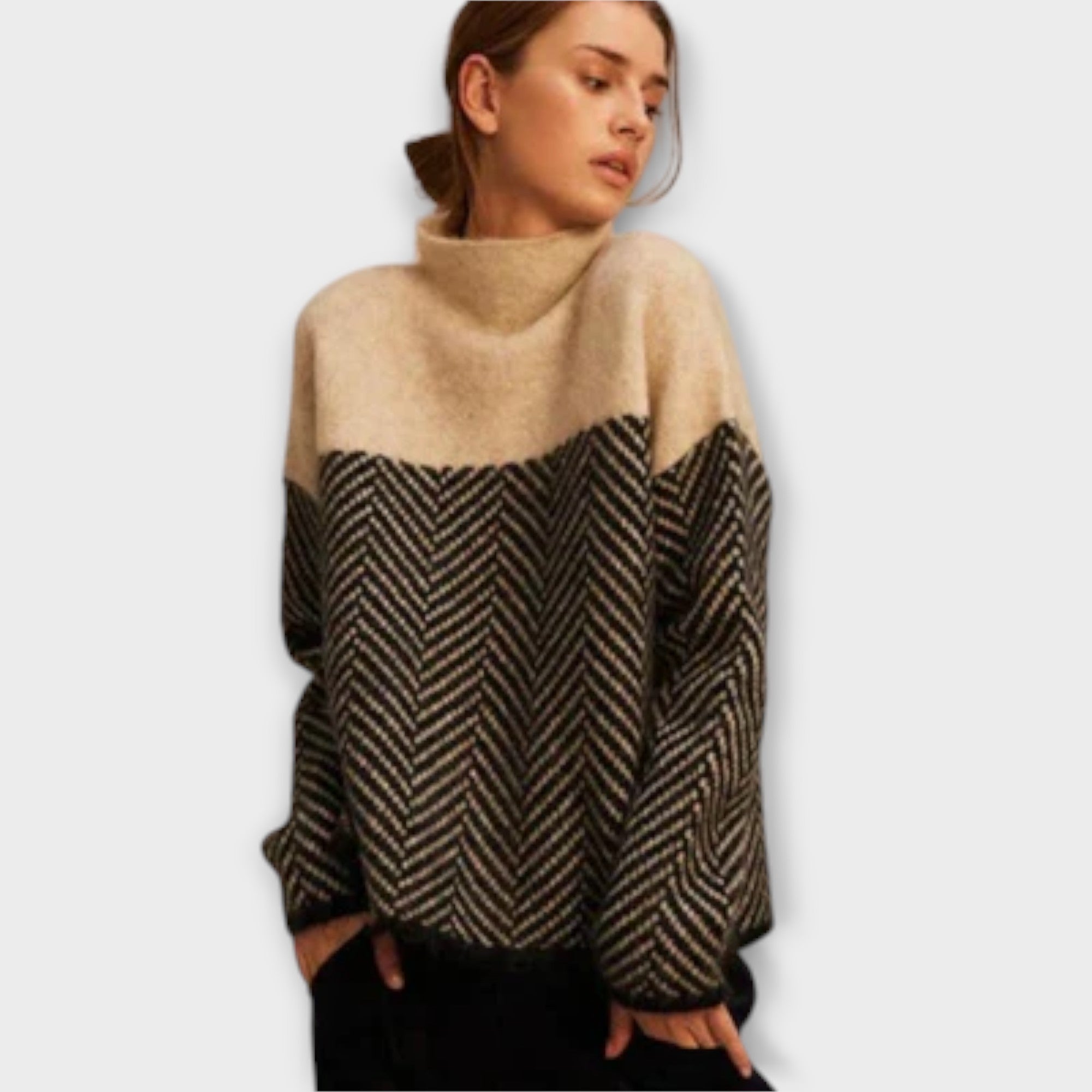Petra | Elegantní dámský rolák se vzorovaným designem